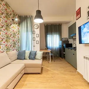 Apartment Casa Vacanze Partenope, Naples